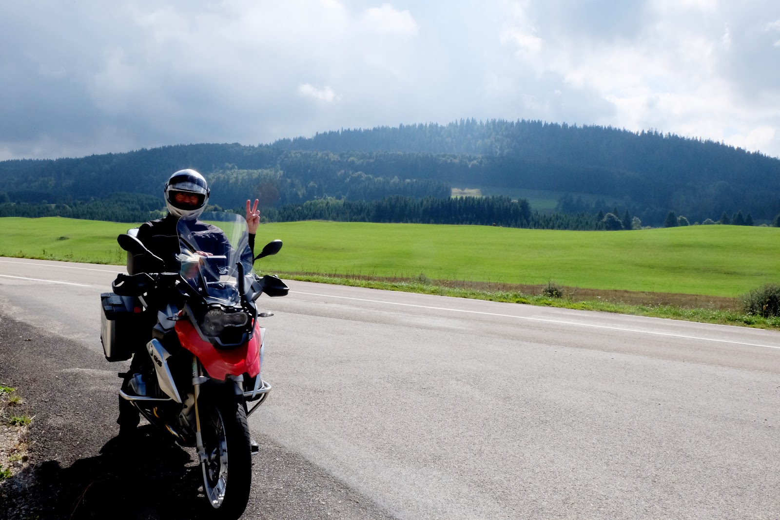 34616-2015_0906_11363100 salut les motards
