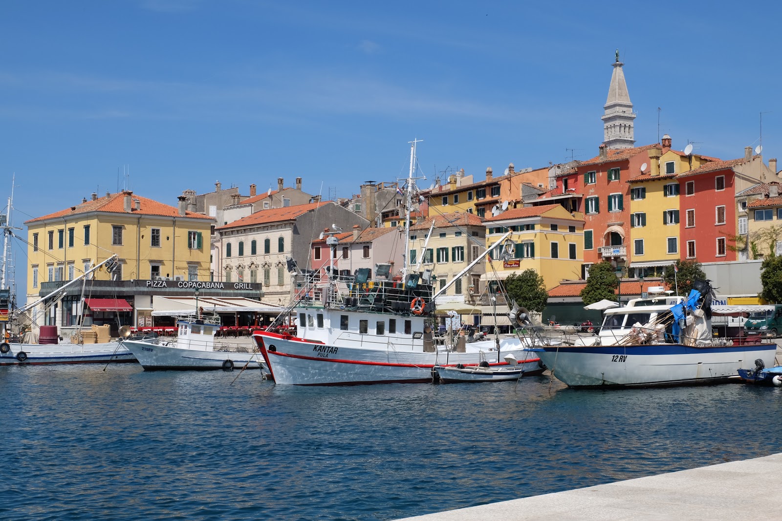 8d01b-2015_0509_11131200 Rovinj, mignon